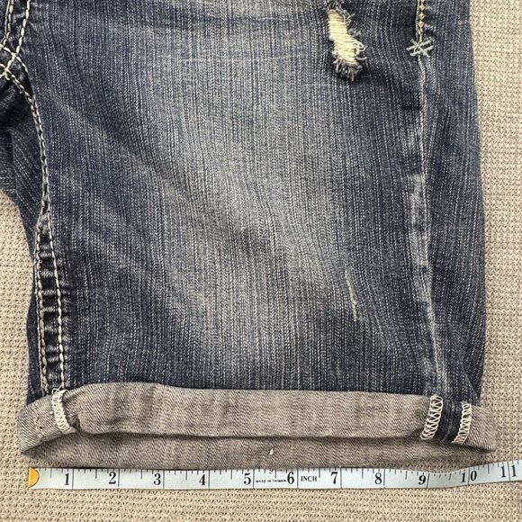 Trademark H Short N Sweet Denim Distressed Bermuda Shorts Size 16 Thick Stitch - Picture 14 of 15